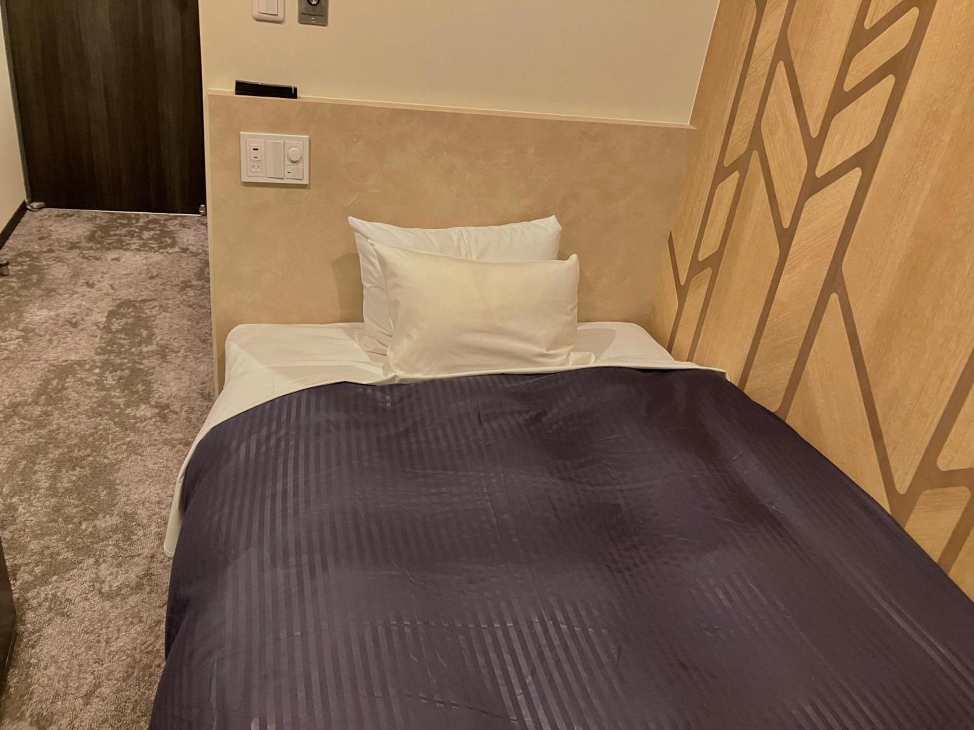 Hotel Livemax Mihara Ekimae Bagian luar foto
